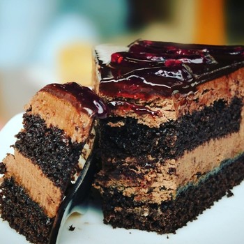 We bake the most delicious pies